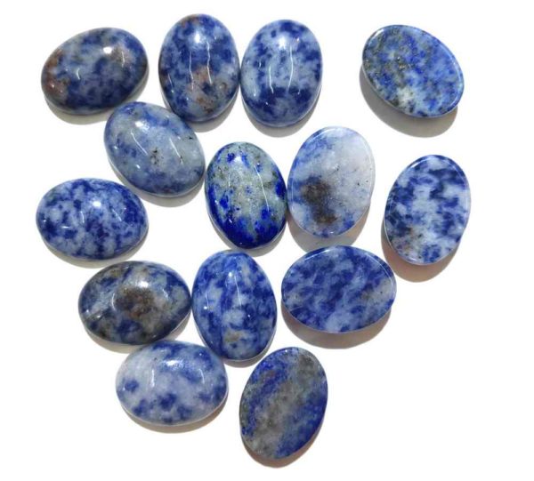 Cabochon ovale Sodalite bleue 14x10 mm