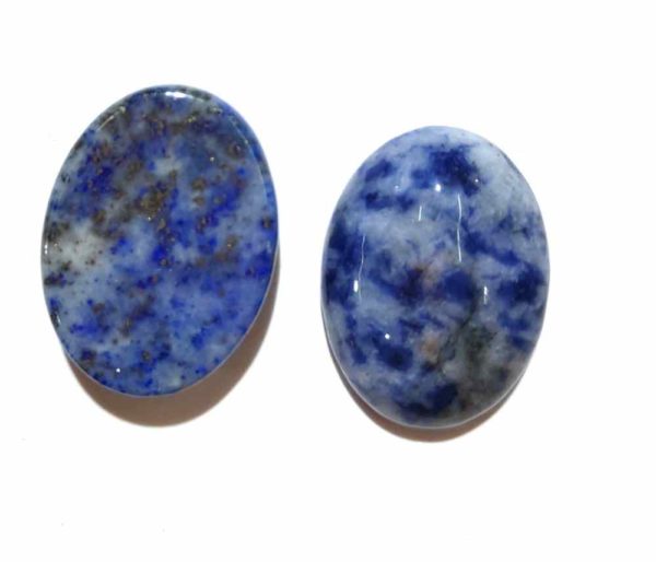 Cabochon ovale Sodalite bleue 25x18 mm