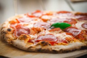 Pour éviter les aliments raffinés, il faut surtout éviter les plats préparés industriellement. Source: Pixabay, CC0 Public Domain, libre de droits